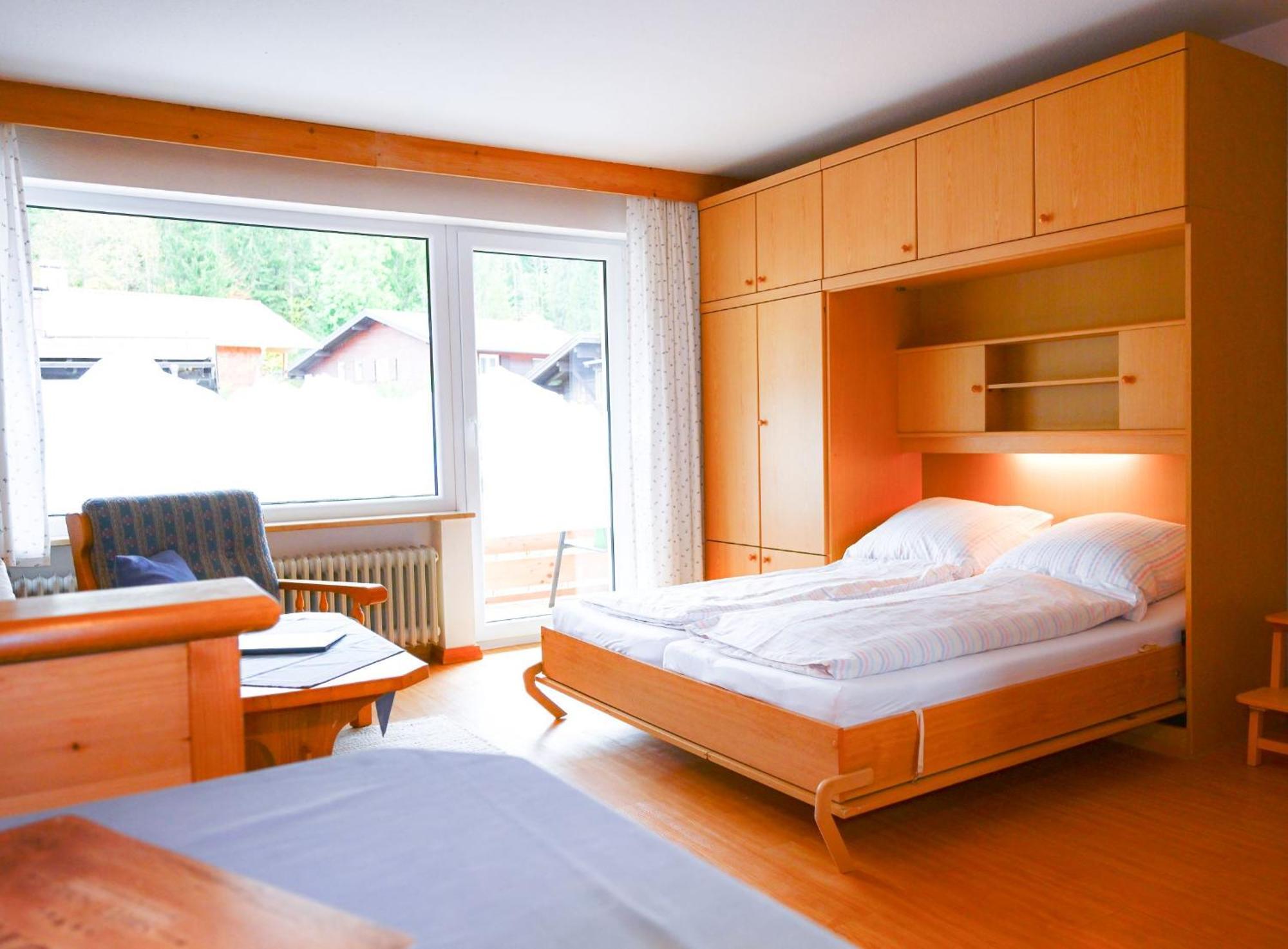 Faltenbach Ferienwohnungen In Oberstdorf Esterno foto