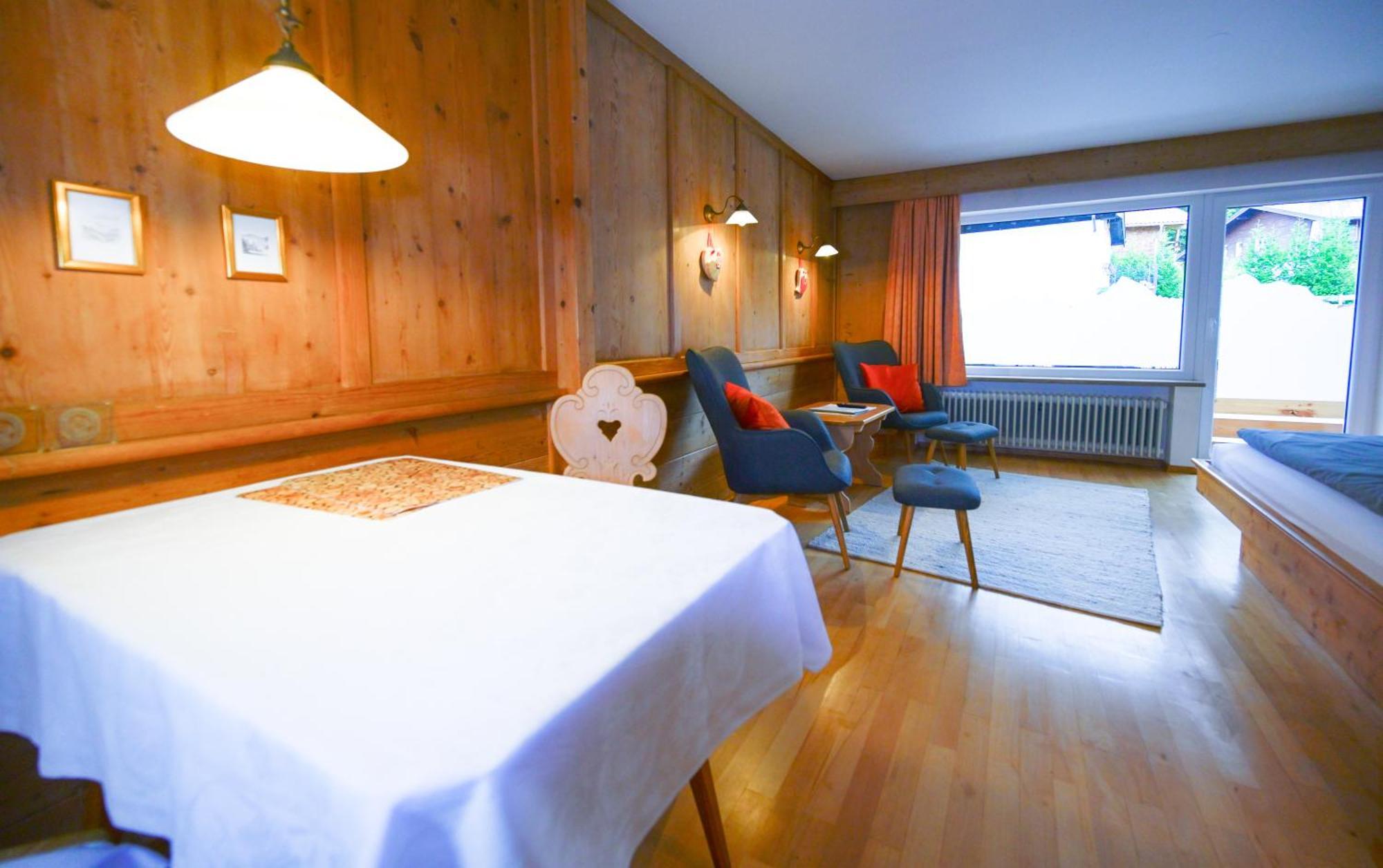 Faltenbach Ferienwohnungen In Oberstdorf Esterno foto
